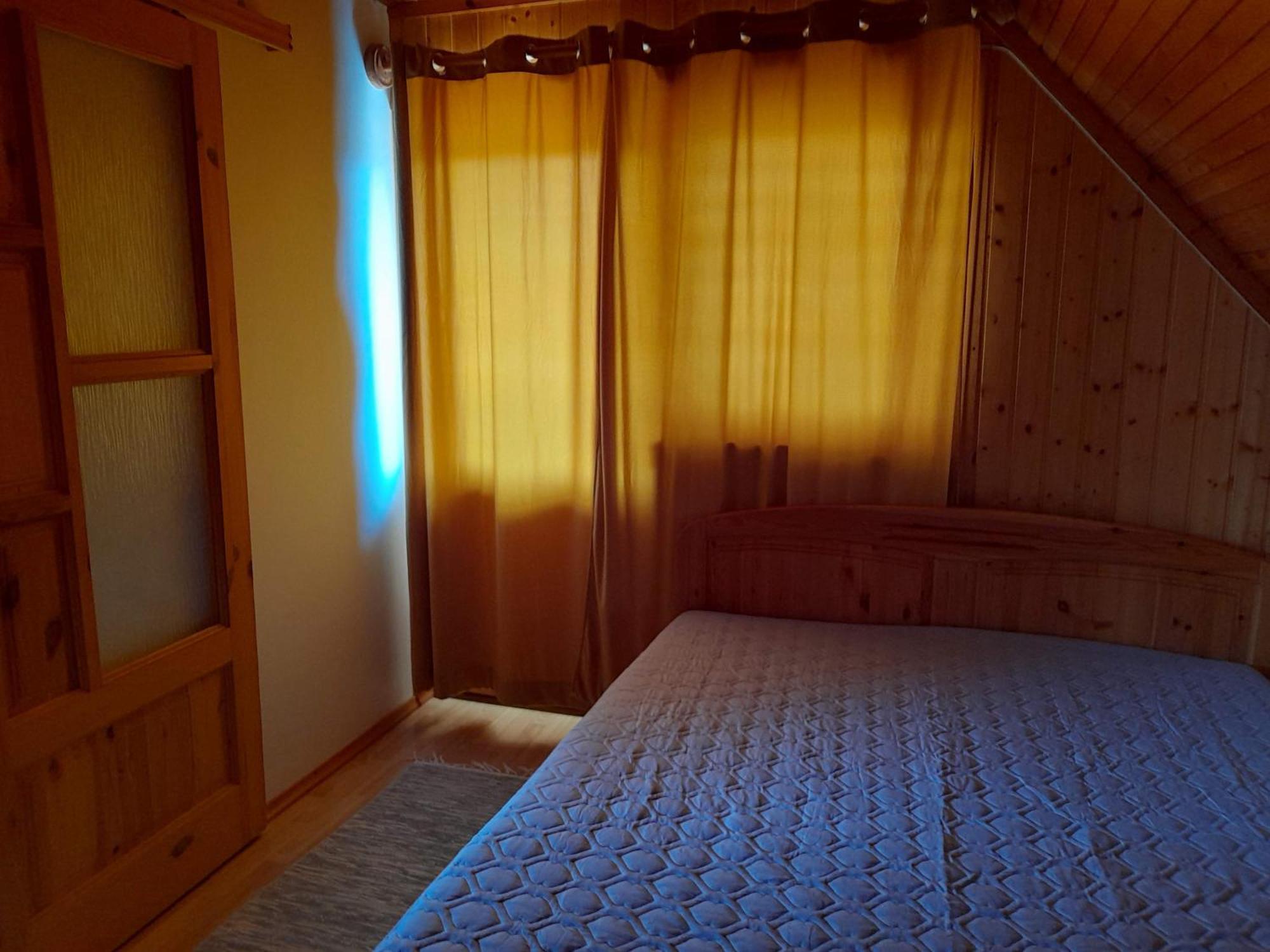Harmonia Vendeghaz 100 Meterre Az Igali Gyogyfuerdotolアパートメント エクステリア 写真